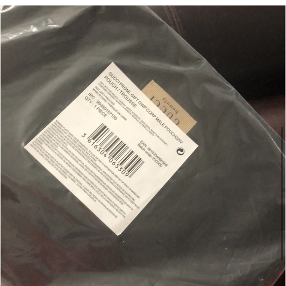 Gucci makeup bag - Picture 8 of 11